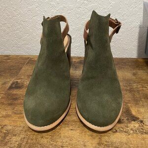 OLIVE GREEN SUEDE BACK STRAP BOOTS